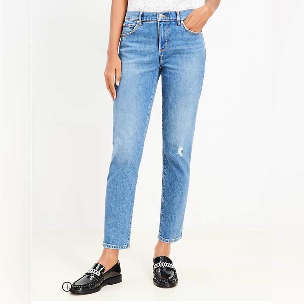 LOFT Destructed Super Soft Girlfriend Jeans Size 28